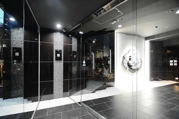 ステージグランデ台東根岸アジールコートの物件内観写真